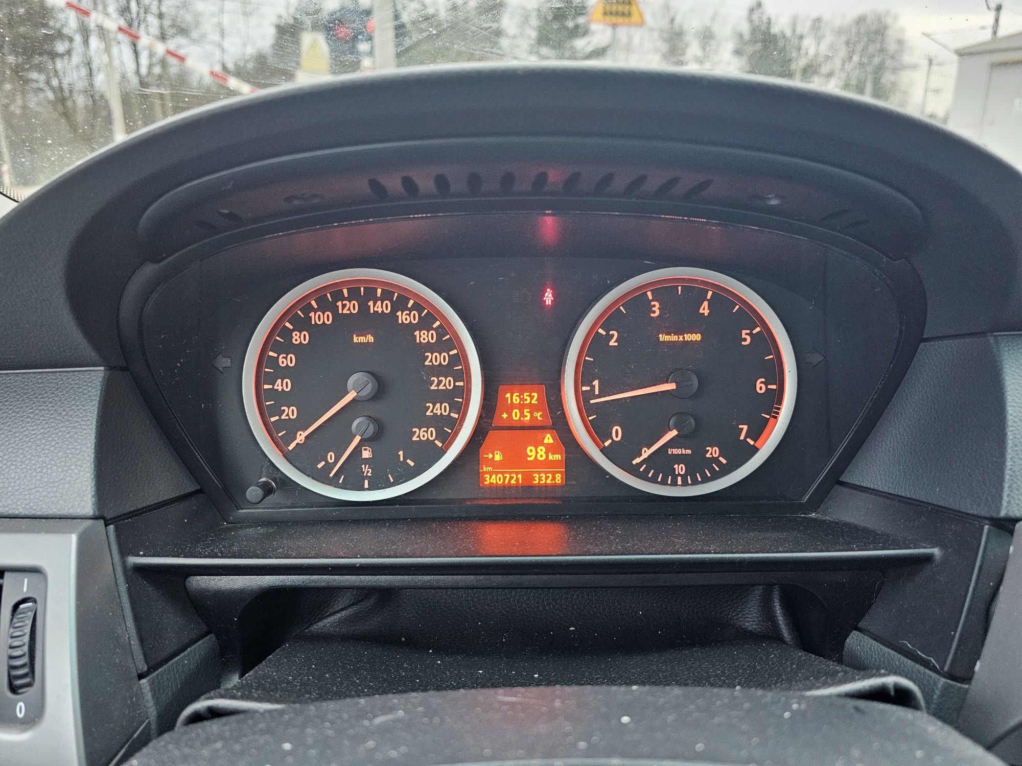 E60 525i 192km 2003r sedan manual benzyna okazja zamiana