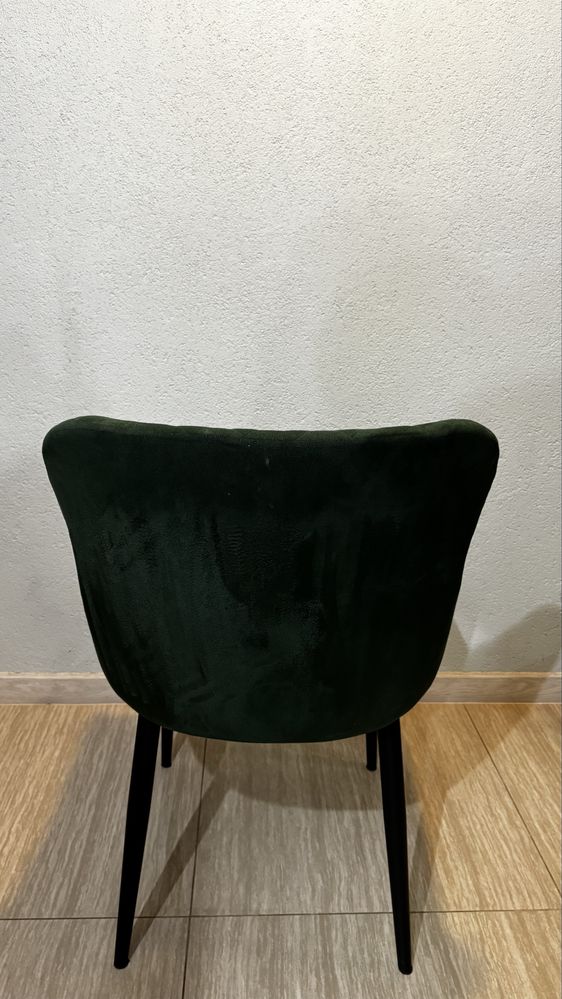 Krzesla do stolu jadalnego lub salonu PEBRINGE