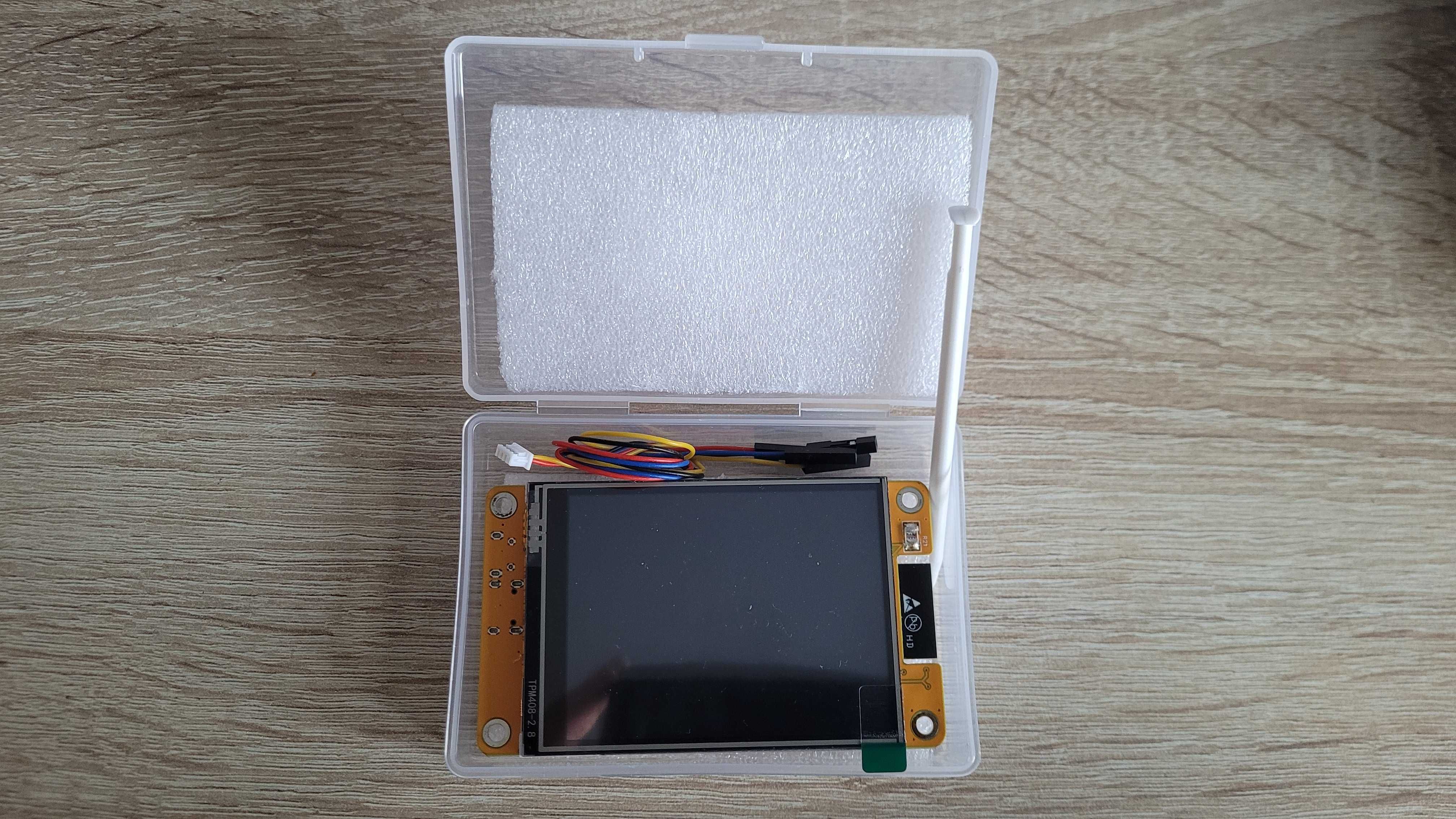 CYD CYD2USB ESP32-2432S028 2,8" TFT Marauder/Bruce/Web Radio ESP32