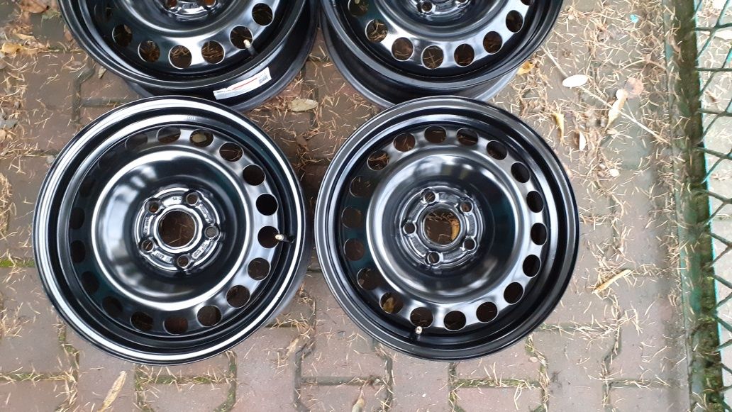 4xfelga stalowa 15'' OPEL/CHEVROLET (5×105 ET37)