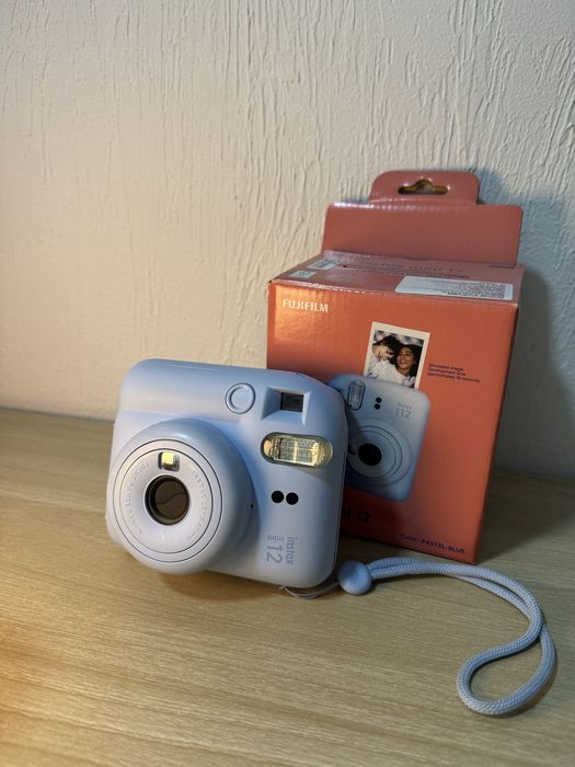 Фотокамера Fujifilm Instax Mini 12