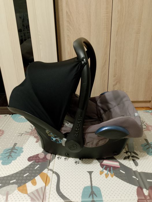 Fotelik maxi Cosi cabrio z wkładką