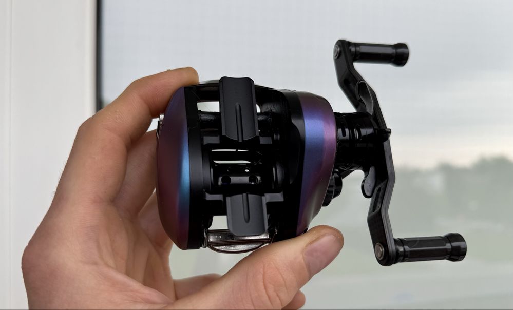 Megabass IS63L RACING ILLUSION (shimano daiwa sbu garcia penn )