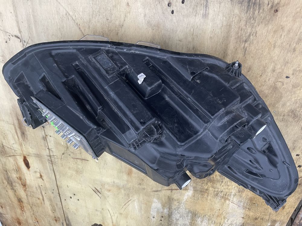 Lewa lampa przód ford focus mk4 full led