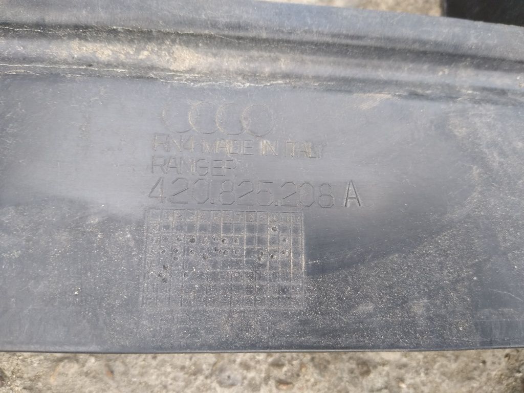 Osłona silnika dolna audi R8 420 oryginał