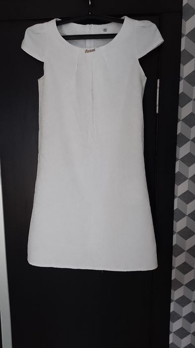 Продам платье на М или Л