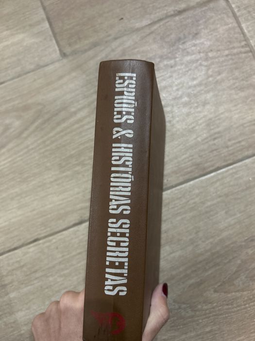 Espioes e historias secretas