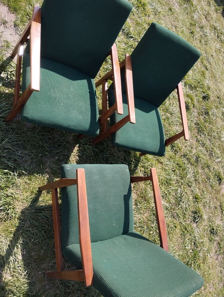 Krzesła fotele meble