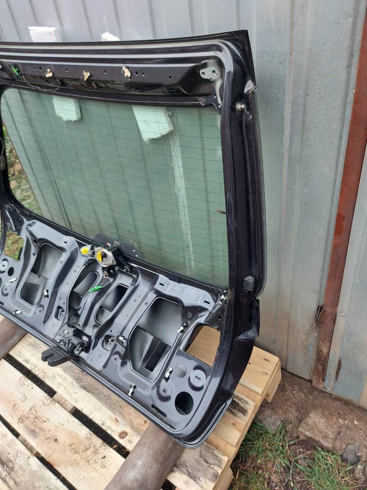 Klapa tylna do Audi A6 C6 Kombi