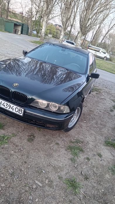 Продам БМВ е39 м52б28