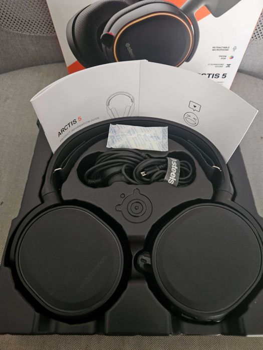 SteelSeries Arctis 5 Czarne