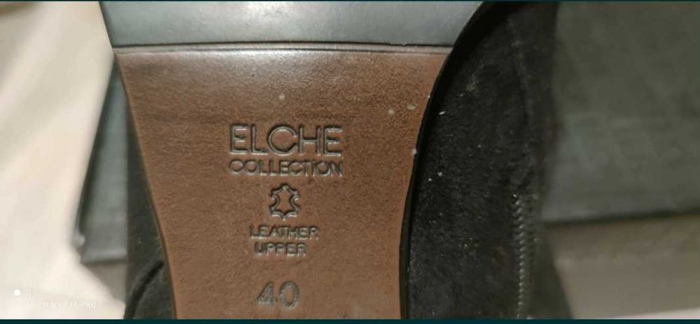 Продам жіночі зимові чоботи р.40