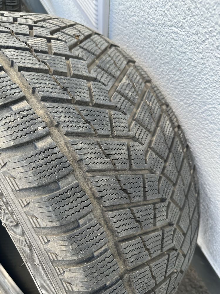 Federal Himalaya Inverno 285/40 R20 108V XL зимова гума