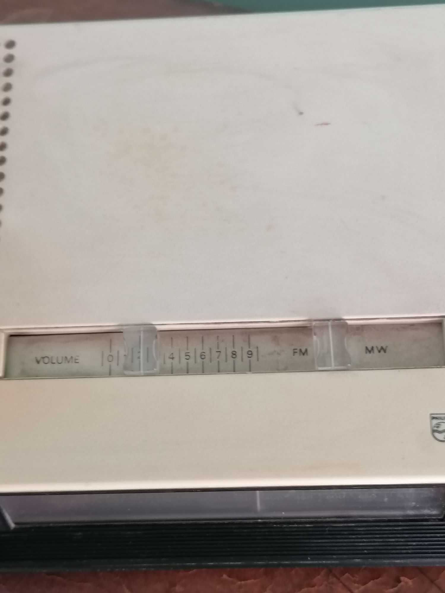 Phillips 440 Radio coleccionável l