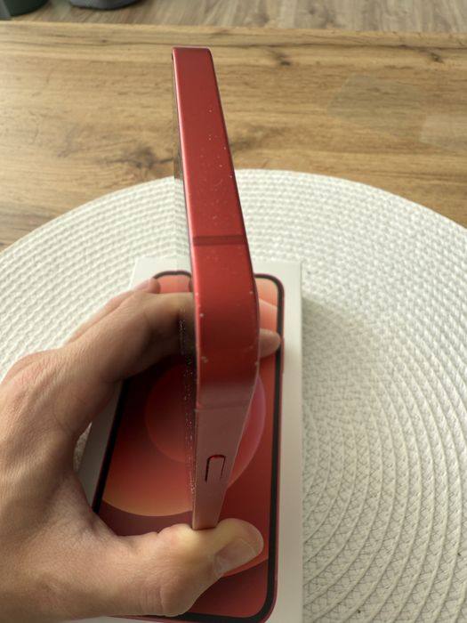 iPhone 12 Red 64GB