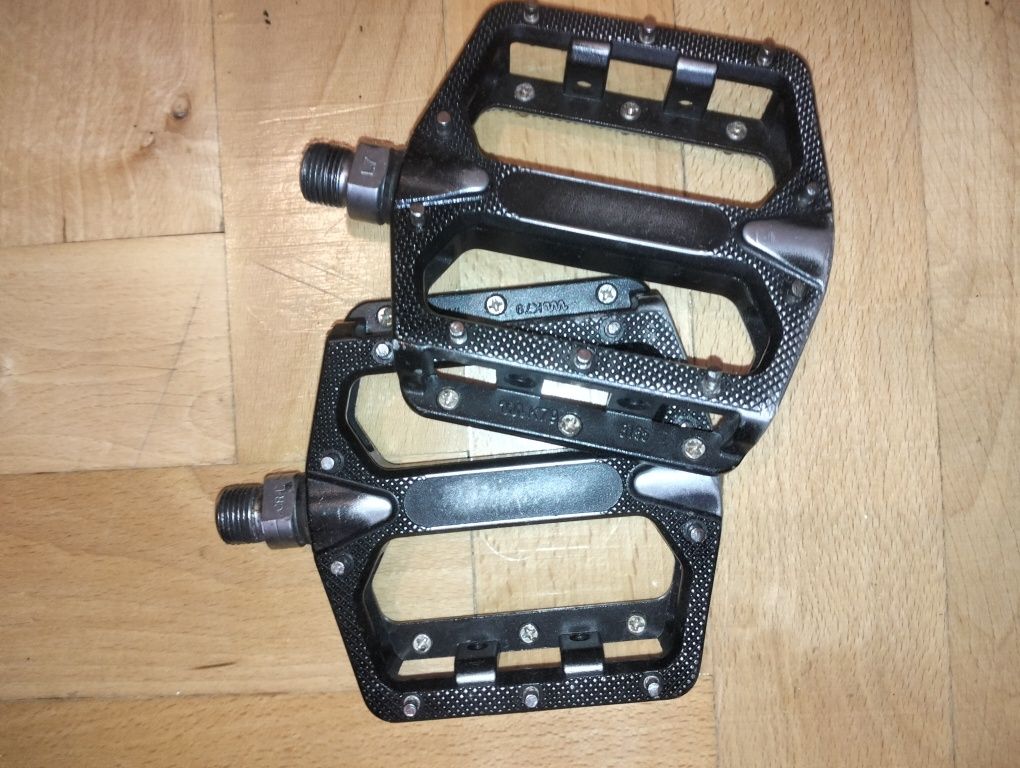pedały Dartmoor BMX