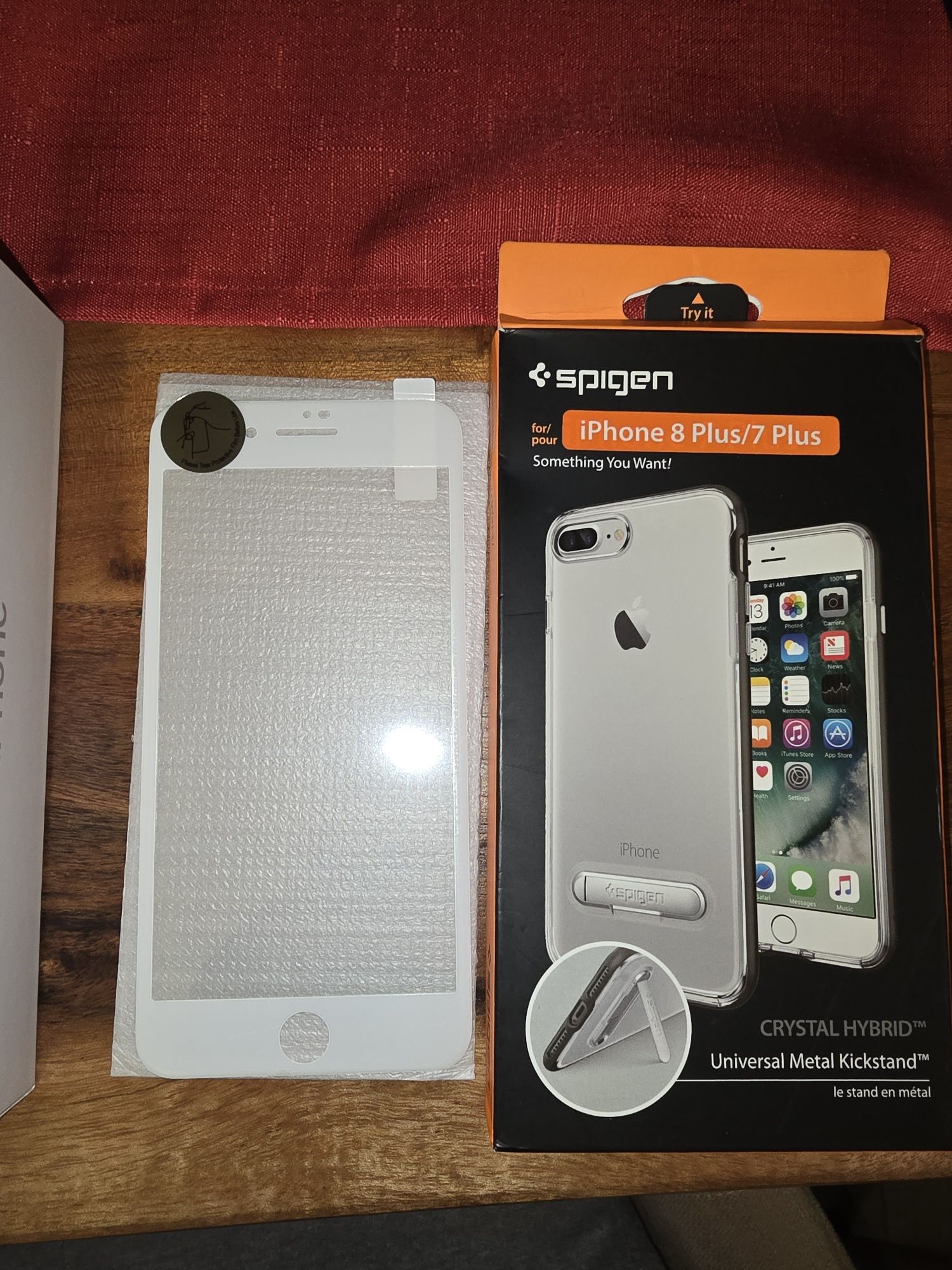 Iphon 8 plus  gratis etui springera i szybka