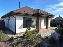 Продам будинок / дом 138 м2, 1 поверх з тересою, с. Святопетровское.
