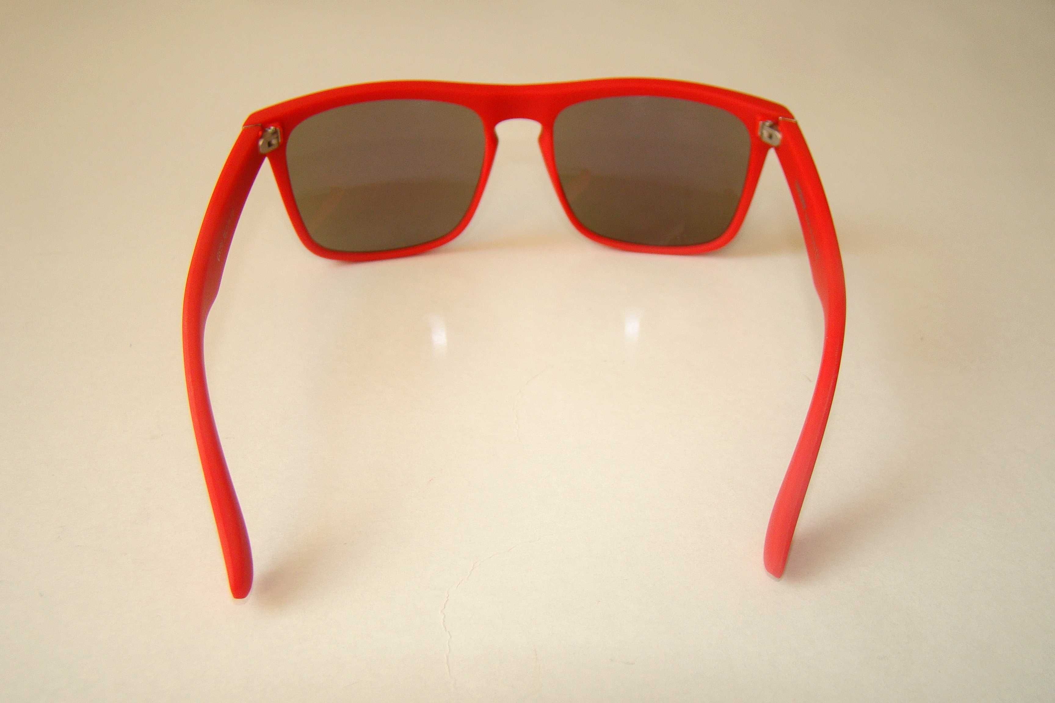 Okulary przeciwsłoneczne QUICKSILVER UV 400 czerwone