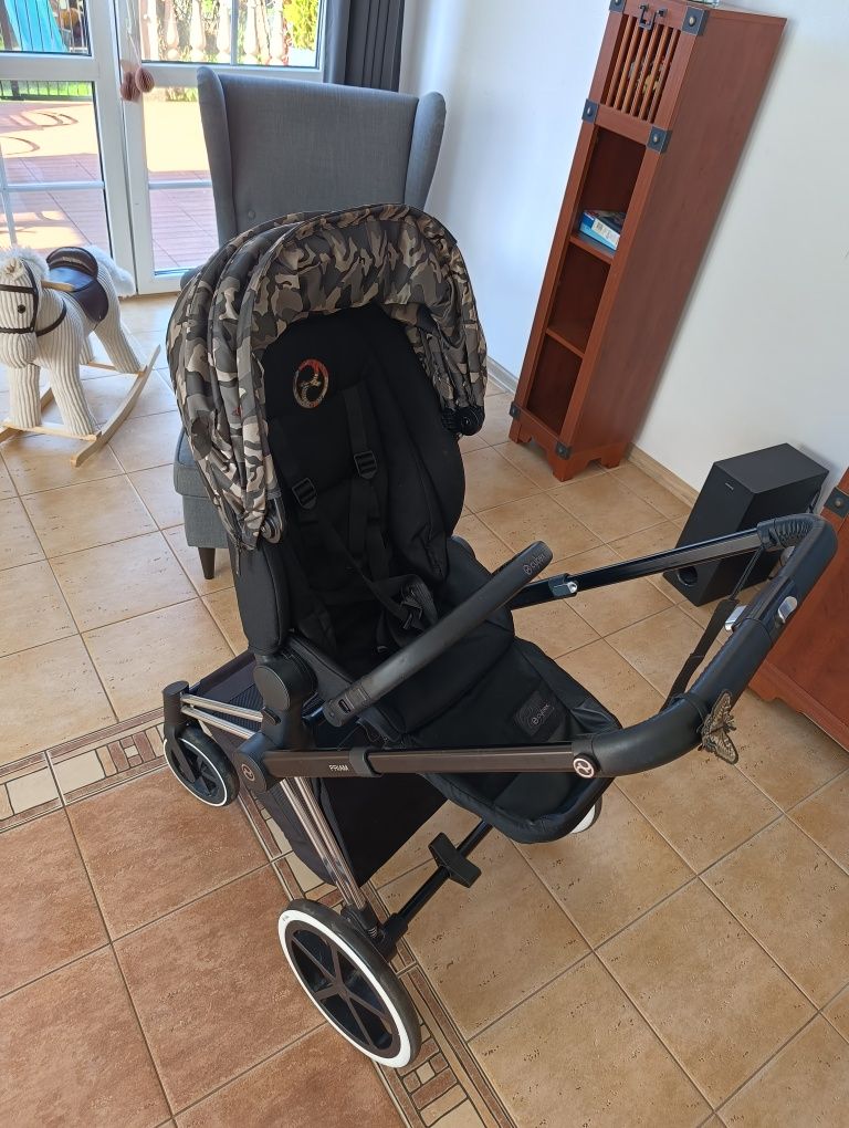 Cybex Priam 1.0 gondola + spacerówka + stelaż. Stan b. Dobry. Polecam