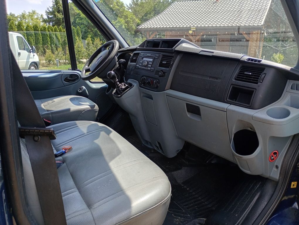 Ford Transit 2.2  2012 r