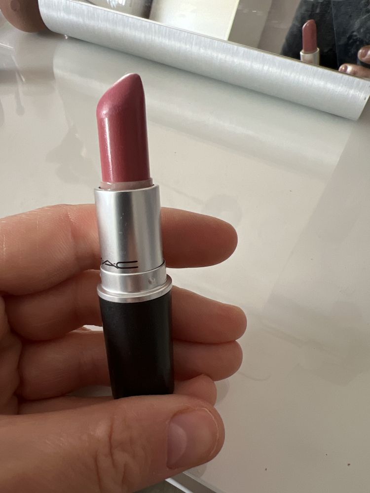 Mac Brave Satin Batom