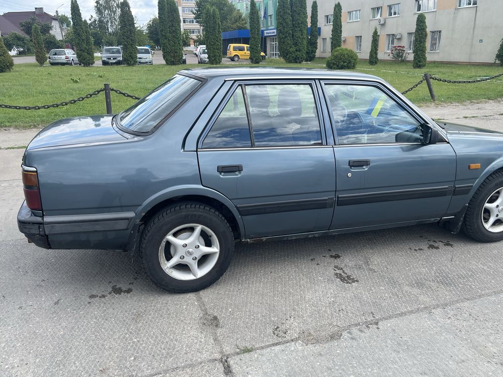 Mazda 626gc 1987року