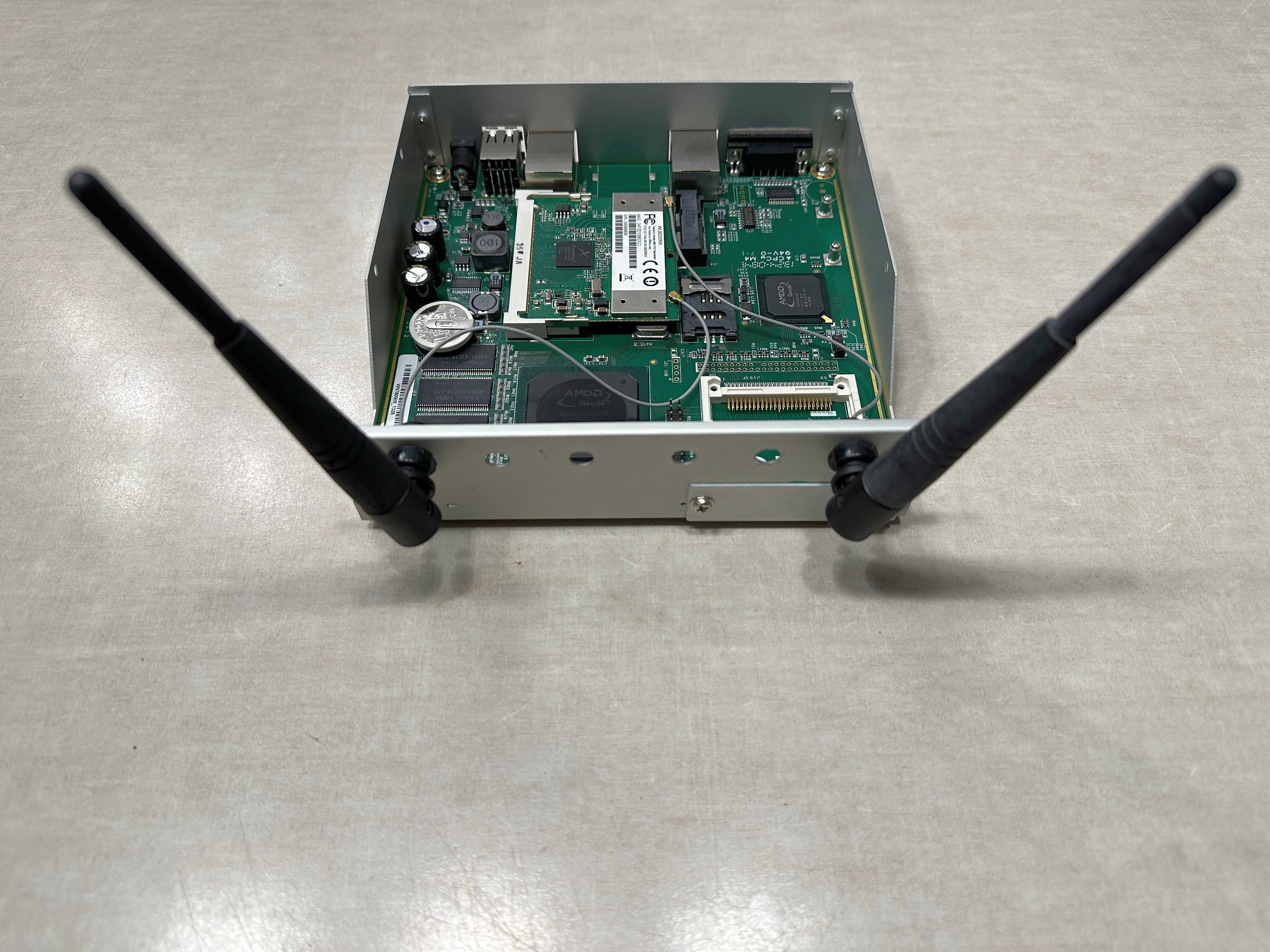 Router Mikrotik ALIX 6F2 2xETH miniPCI miniPCI-E 2xUSB 500MHz LTE