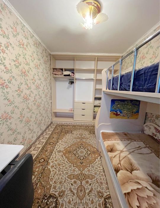 Продаю 2 чешку Ютз Южная 54 метра