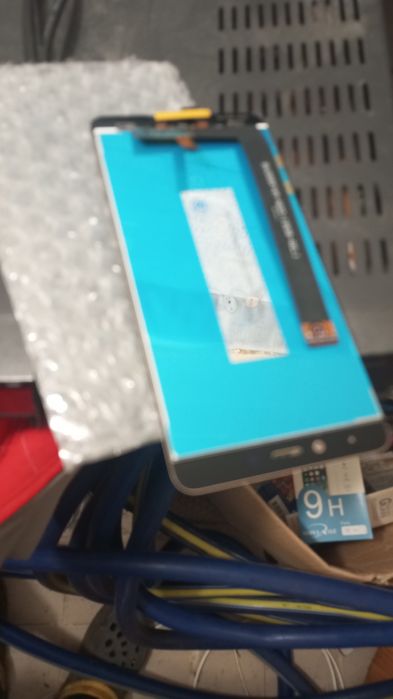 Ecrã completo para telemóvel novo