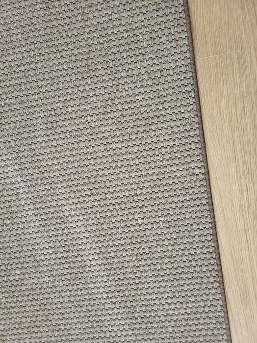 Tapete Castanho 2,40×2,30 - Como Novo