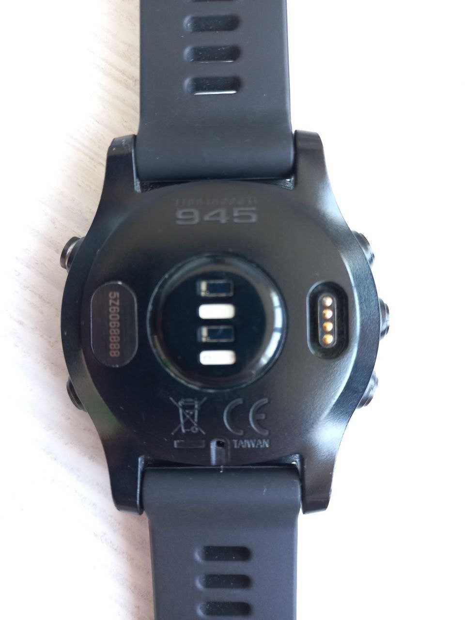 Смарт-годинник Garmin forerunner 945