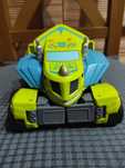 Zeg z Blaze i mega maszyny pojazd i robot Fisher Price.