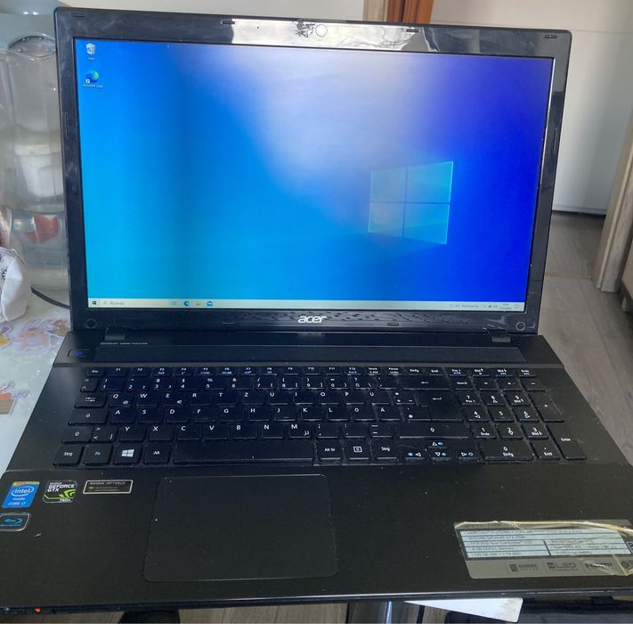 Laptop Acer 17,3 cala 120GB SSD+1TB HDD