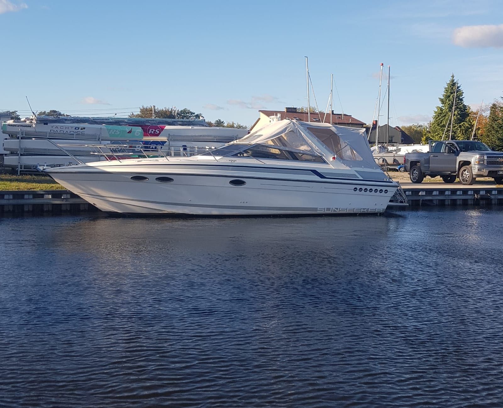 Łódź motorowa Sunseeker 31 cobalt chaparral sea ray