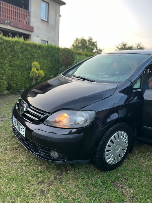 Volkswagen golf 5 plus z gazem