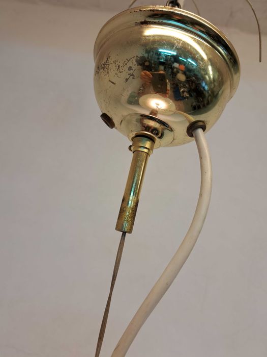 Żyrandol lampa Murano żółtawo biała kapelusz szpiczasty spodek