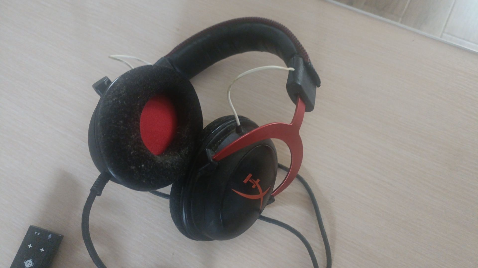 Hyperx cloud 2 з робочим пультом