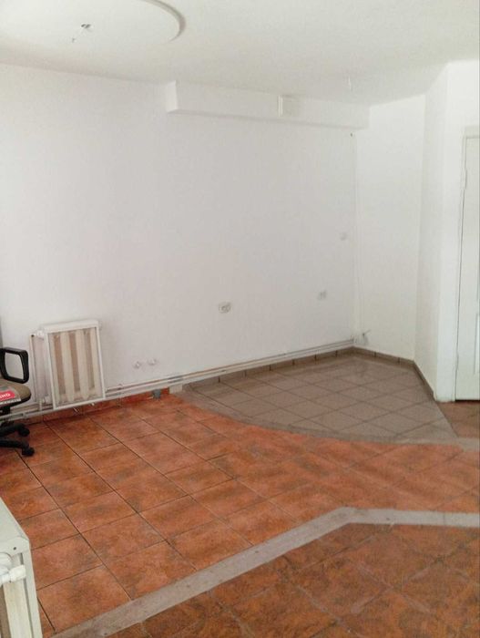 Оренда комерційного приміщення в м. Долина вул. Грушевського