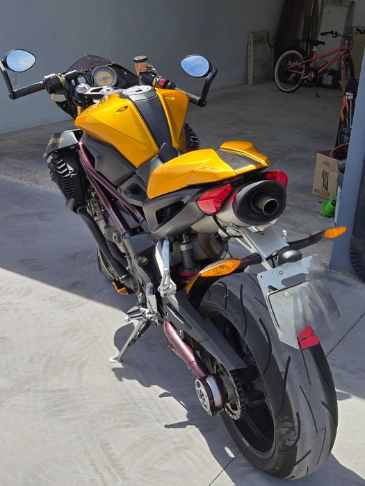 Benelle 1130 cafe racer