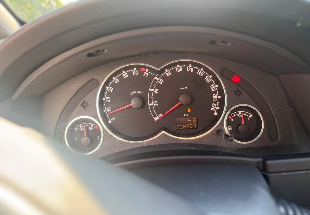 Śliczny OPEL MERIVA 1,6 Benzynka-LIFT-Igła -zero rdzy -KLIMA