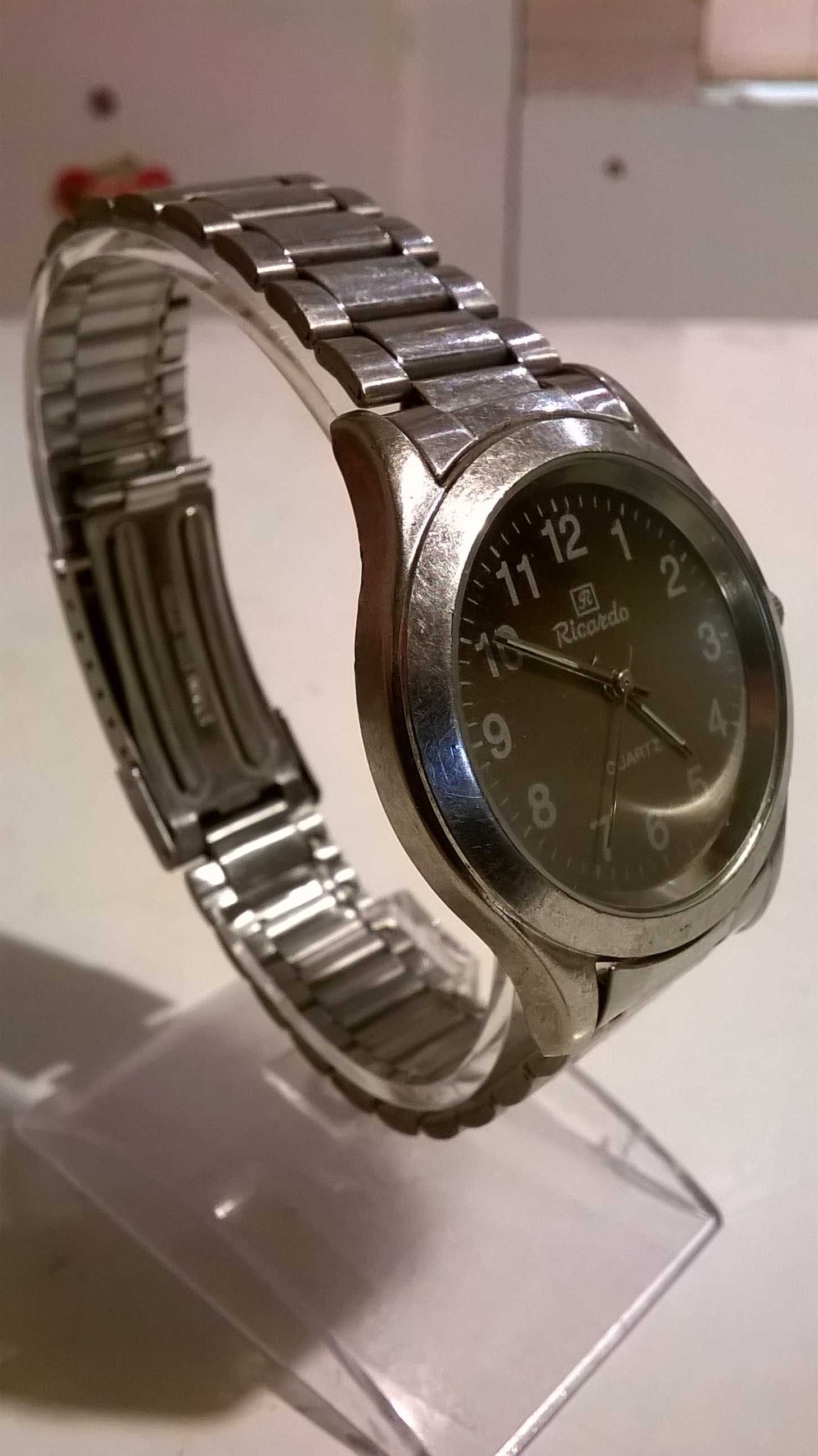 zegarek kwarcowy męski z bransoletką firmy RICARDO
