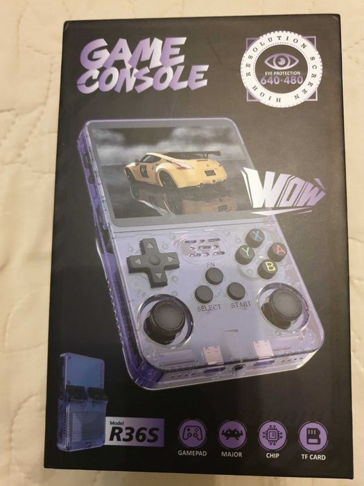 Портативна приставка R36s з эмуляцією багатьох приставок