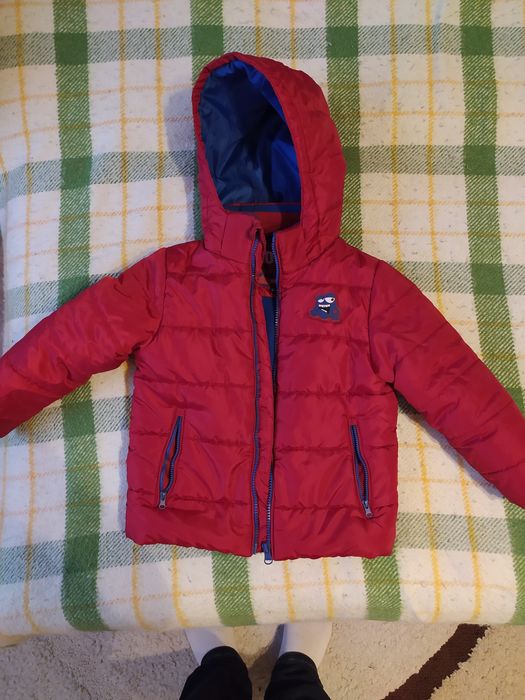 Продам курточку в чудовому стані