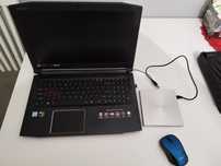 Sprzedam Laptop gamingowy Acer Predator jak nowy brak śladów używania