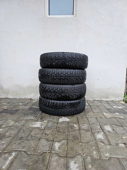 Zima Uniroyal 175/65 R15 6mm