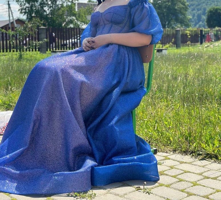 Гарне плаття на випускний чи фотосесію!