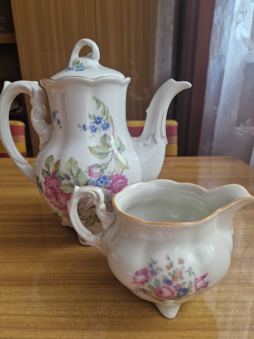 Porcelana Koenigszelt - Dzbanek, mlecznik, cukiernica