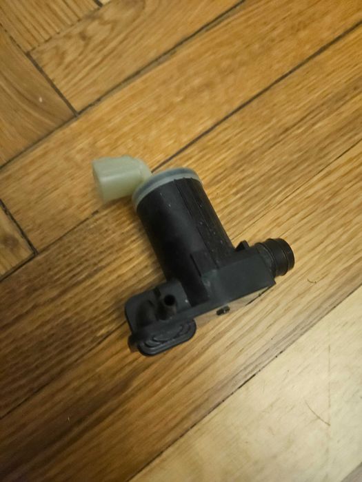 Насос омивача передній mazda cx30