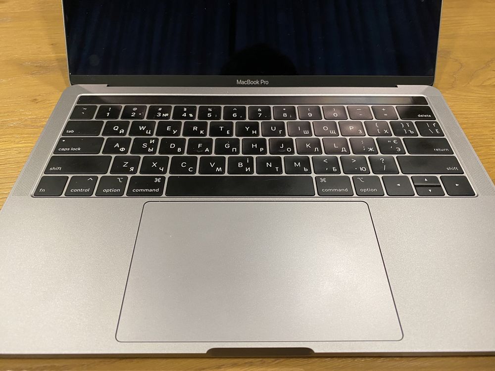 Macbook pro 13 core i7 16gb 512ssd